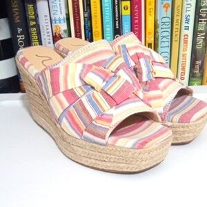 SUGAR MULTICOLOR STRIPE WOVEN WEDGE HEEL SANDAL SIZE 7.5 NWT